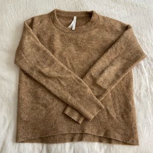 Brown Aritzia Sweater
